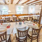 Hotel-gasthof Zum Ritter Hotel 3*