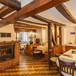 Hotel-gasthof Zum Ritter 3*