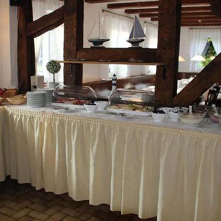 Hotel-gasthof Zum Ritter 호텔
