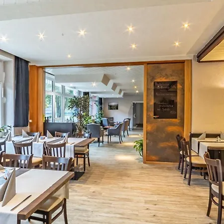 فندق Hotel-gasthof Zum Ritter