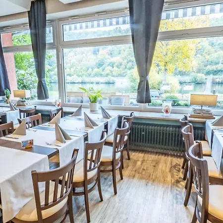 Hotel Hotel-gasthof Zum Ritter