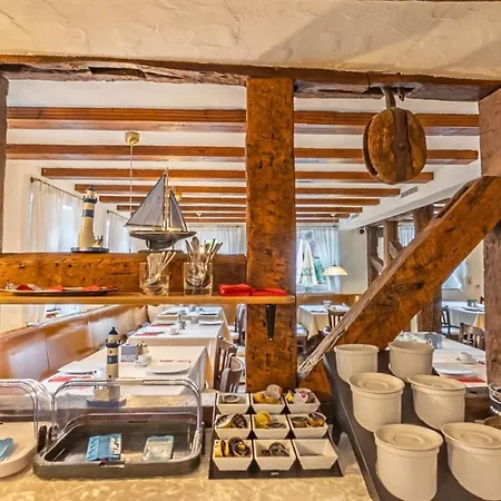 فندق Hotel-gasthof Zum Ritter Haßmersheim